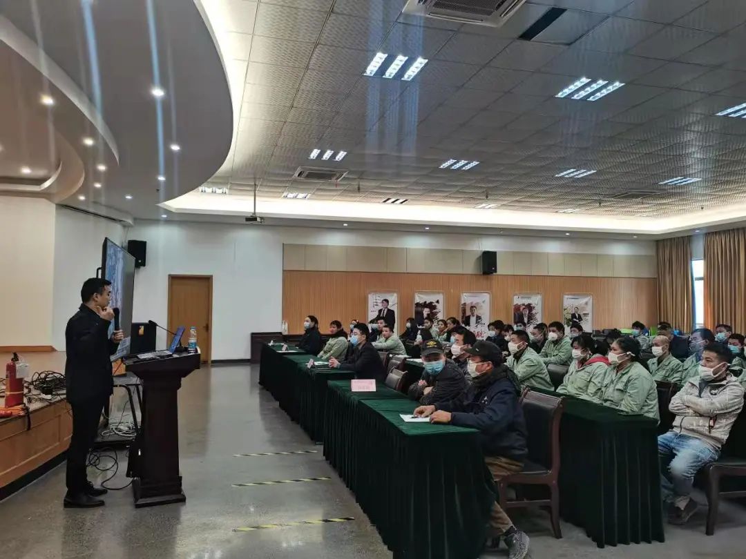 ��ҵ����2022����״ΰ�ȫ��ѵԲ�����